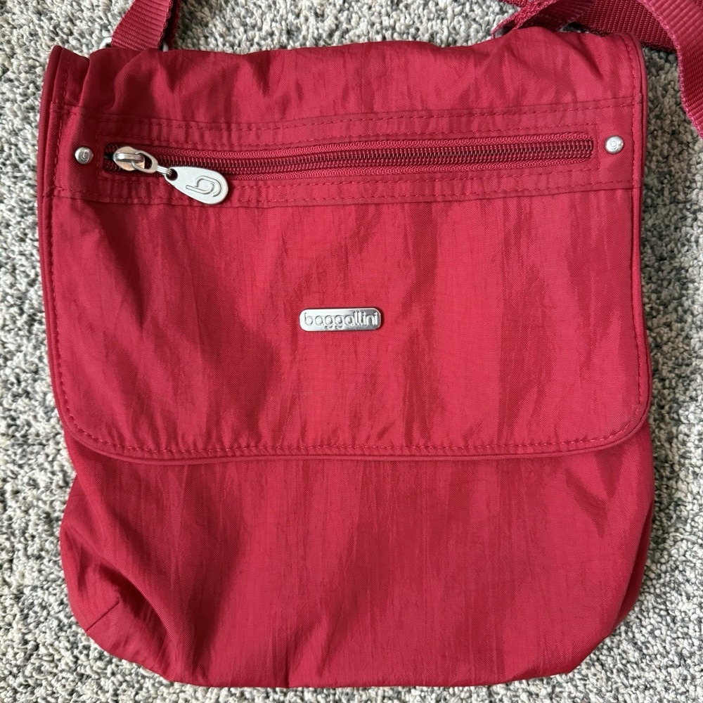 Baggallini Flip 2 Cross Red Crossbody Travel Bag